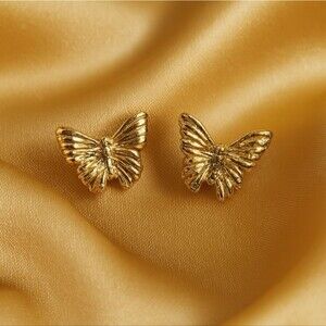 Gold Butterfly Stud Earrings – Dainty Fashion Jewelry for Everyday Elegance